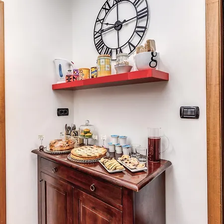 Bed & Breakfast Stasera A Casa Da M.e. 4*