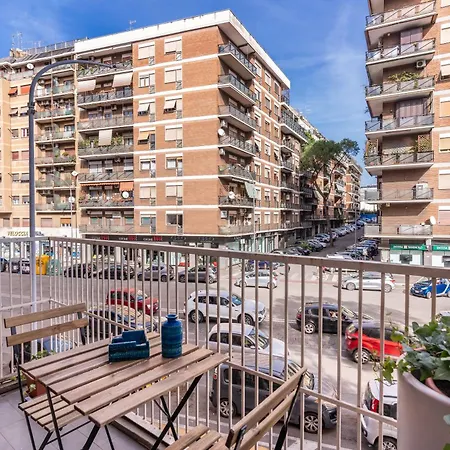 Bed & Breakfast Stasera A Casa Da M.e.