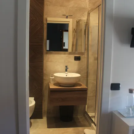 Bed & Breakfast Stasera A Casa Da M.e. 4*