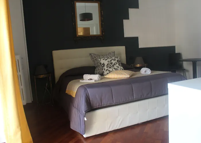 Stasera A Casa Da M.e. 4* Rome