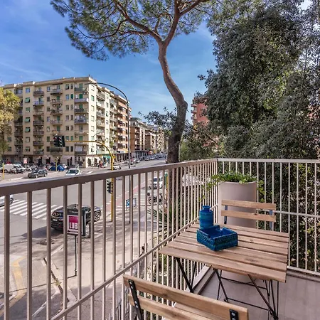 Stasera A Casa Da M.e. Alojamento de Acomodação e Pequeno-almoço Roma