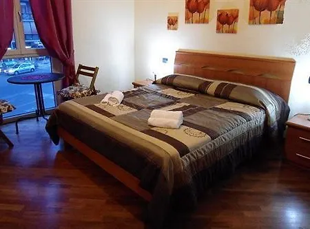 Stasera A Casa Da M.e. 2* Roma