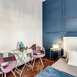 Stasera A Casa Da M.e. Bed & Breakfast Rom