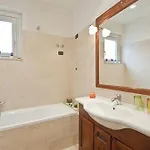 Bed & Breakfast Stasera A Casa Da M.e. 4*