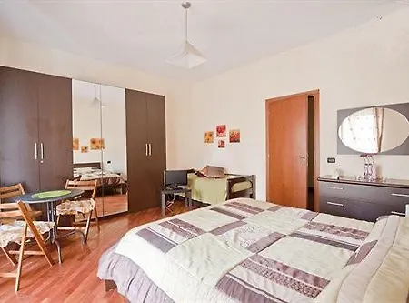 Stasera A Casa Da M.e. 2* Rom
