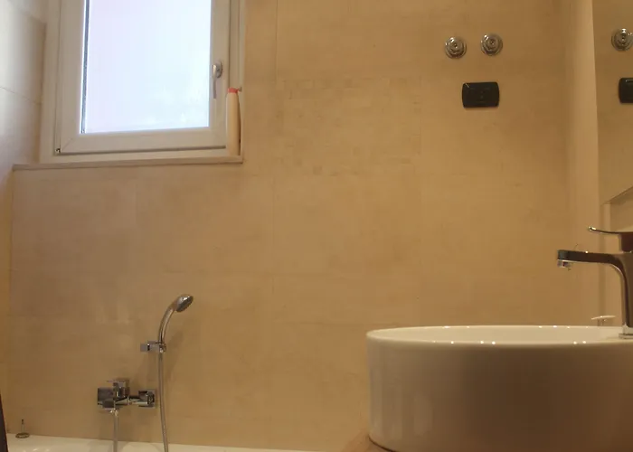 Stasera A Casa Da M.e. Bed & Breakfast Rome