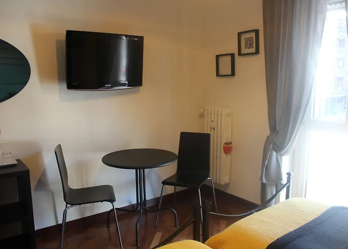 Stasera A Casa Da M.e. 4*